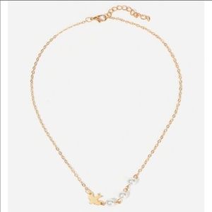 New Gold Dove Pearl Dainty Short Necklace